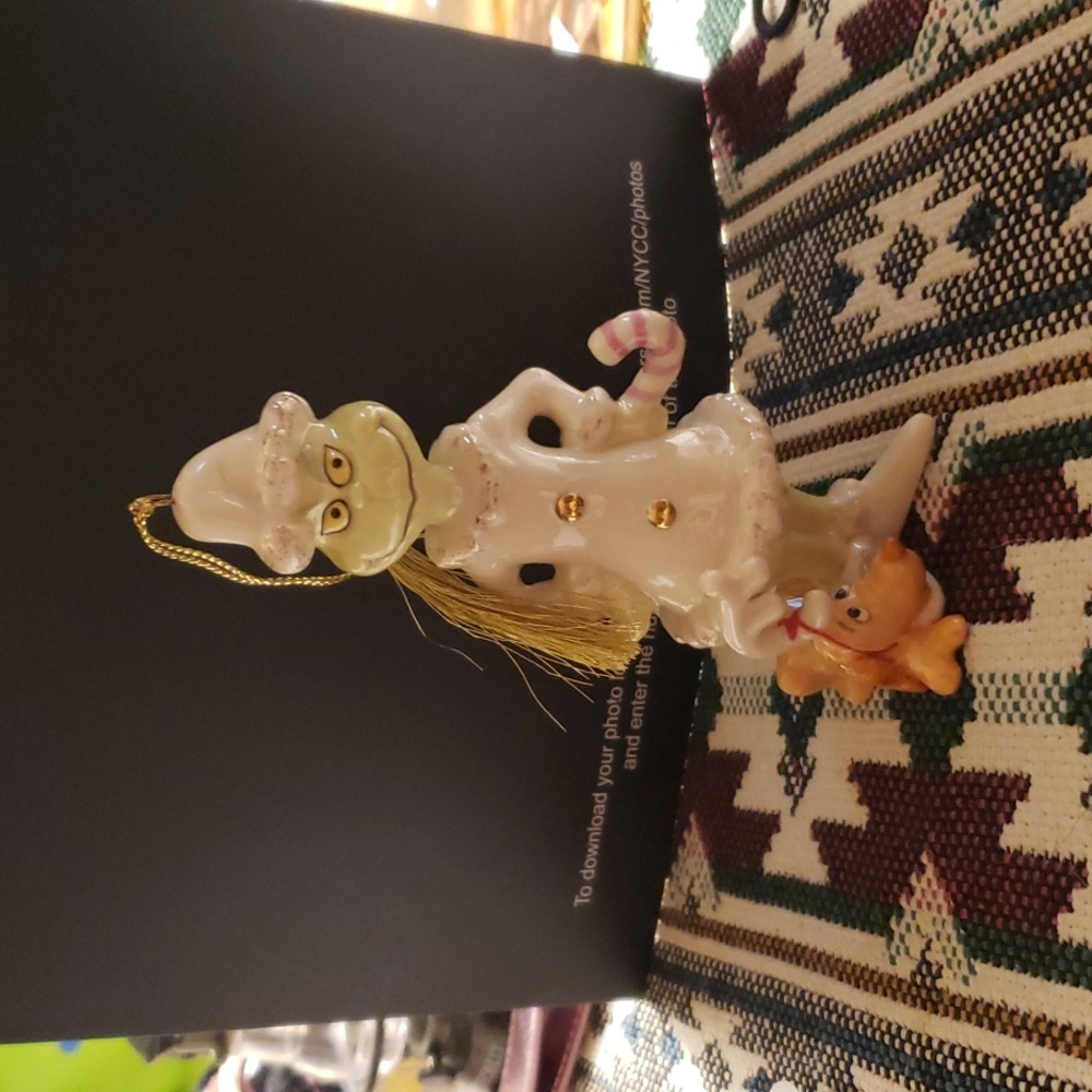 CHRISTMAS GRINCH ORNAMENT